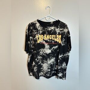 Men’s Graphic Tee Size XL